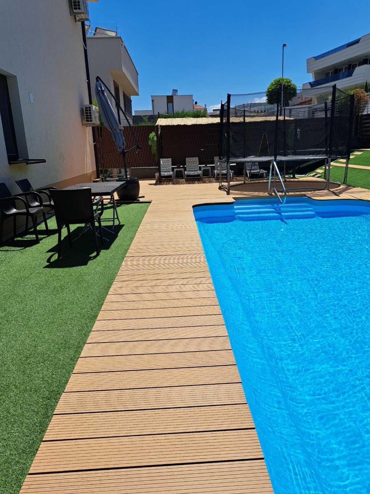 Villa Lucija By Romantique Veles Exterior photo